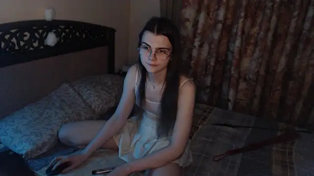 Peralez F online show from March 31, 6:10 pm