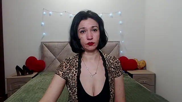 CameronEnns online show from February 7, 7:11 pm