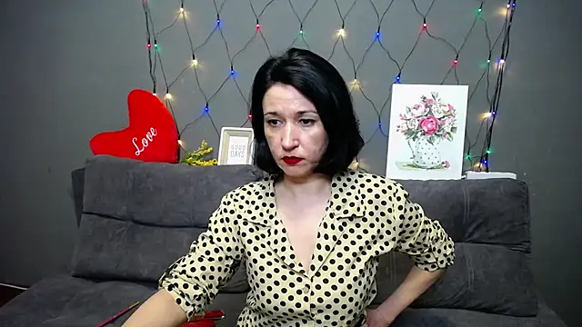 CameronEnns online show from February 8, 7:22 pm