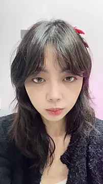 xuannv0000 online show from December 1, 3:13 pm