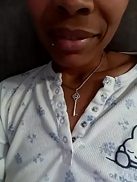 Flacidas online show from November 18, 9:40 pm