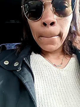 Flacidas online show from March 2, 10:11 am