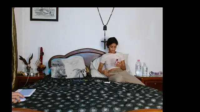 yenami online show from October 23, 6:23 am