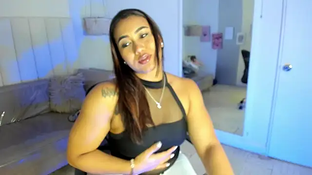 veronica b07 online show from May 19, 5:42 pm