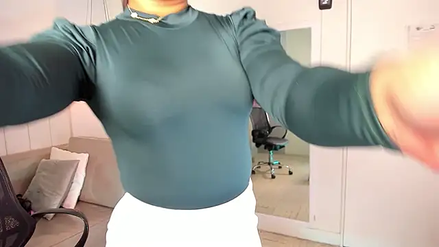 veronica b07 online show from March 21, 1:48 pm