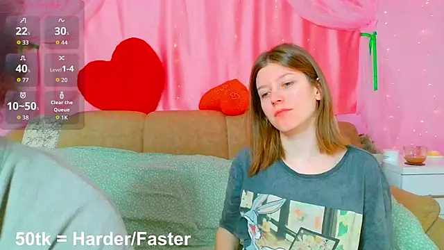 Marinaxmonroe online show from May 9, 11:46 am