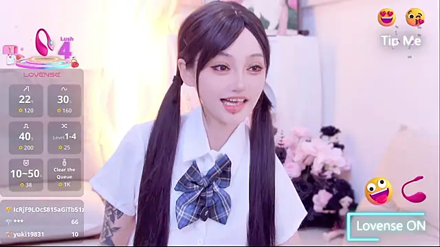 Snapshot of Miya-222 chatting on December 13, 10:49 pm Miya-222 online show from December 13, 10:49 pm