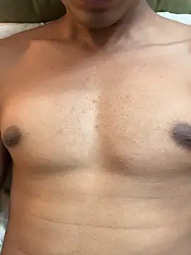 alwayshotandbig online show from April 12, 5:05 pm