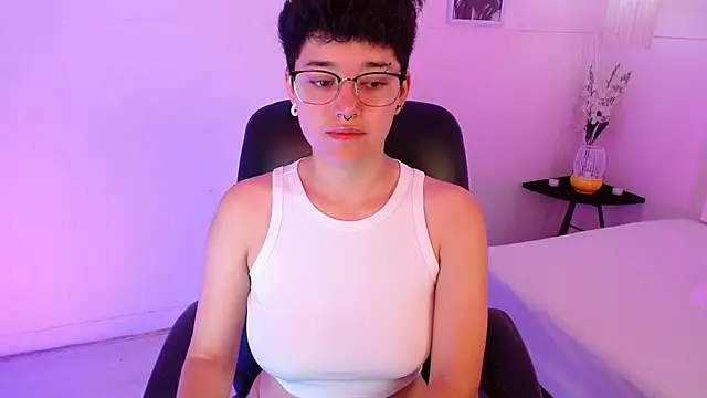 jeroharper online show from October 27, 3:13 pm