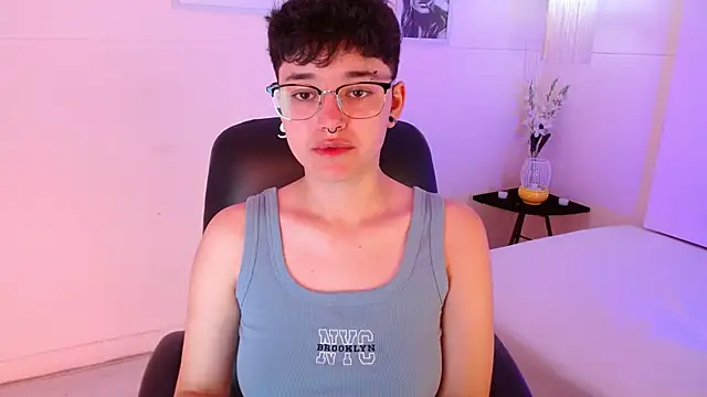 jeroharper online show from October 3, 3:13 pm