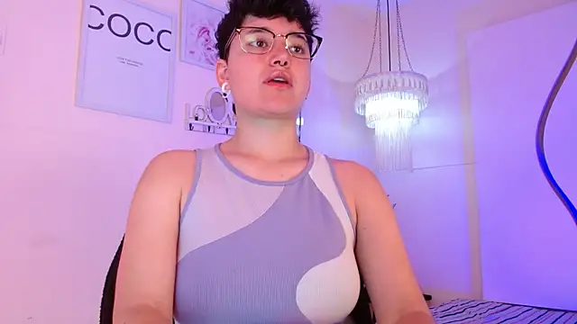 jeroharper online show from September 10, 3:11 pm