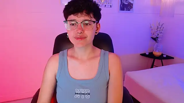 jeroharper online show from November 24, 3:34 pm