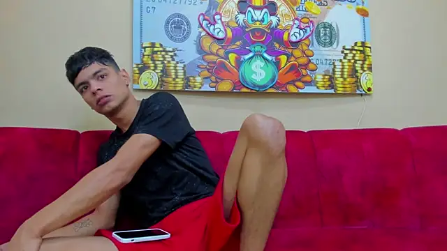 Snapshot of Brownie_Lovers chatting on December 3, 11:42 am Brownie Lovers online show from December 3, 11:42 am