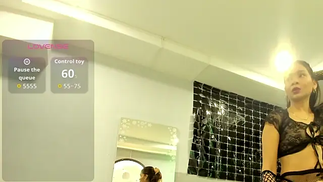 klariz09 online show from December 18, 7:50 pm