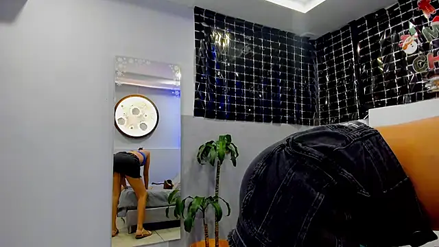 klariz09 online show from December 16, 8:35 pm