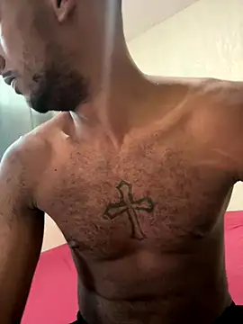 Snapshot of DiamanteNegro- chatting on November 21, 9:03 pm DiamanteNegro- online show from November 21, 9:03 pm