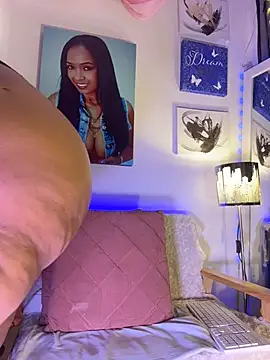 skarlleth 11 online show from April 17, 6:33 pm