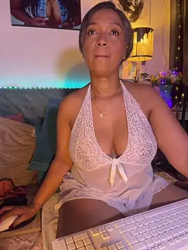 skarlleth 11 online show from July 10, 1:44 pm