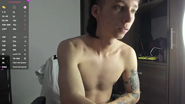 spacehumanz online show from November 15, 7:29 pm