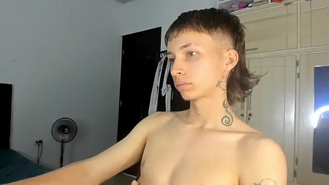 spacehumanz online show from February 12, 12:54 am