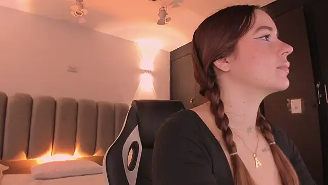 AlliceLover online show from January 7, 11:37 am