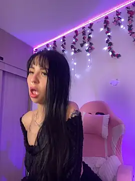 Lia  1 online show from November 26, 11:27 pm