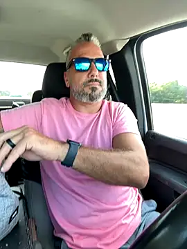 Snapshot of tattedNitalian chatting on September 14, 8:42 pm tattedNitalian online show from September 14, 8:42 pm