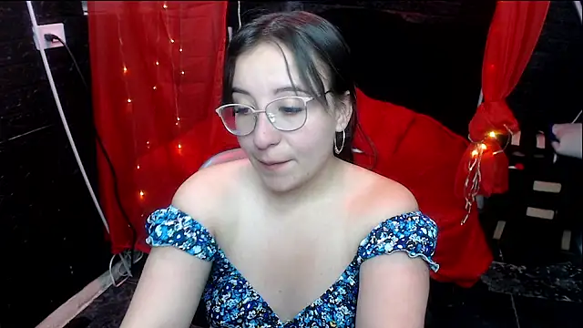 Snapshot of mia_778 chatting on October 22, 1:21 pm mia 778 online show from October 22, 1:21 pm