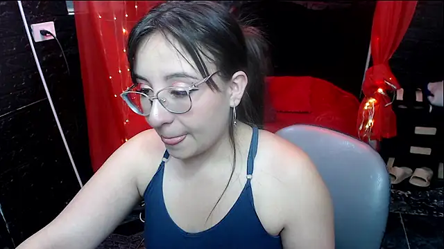 Snapshot of mia_778 chatting on October 21, 1:21 pm mia 778 online show from October 21, 1:21 pm