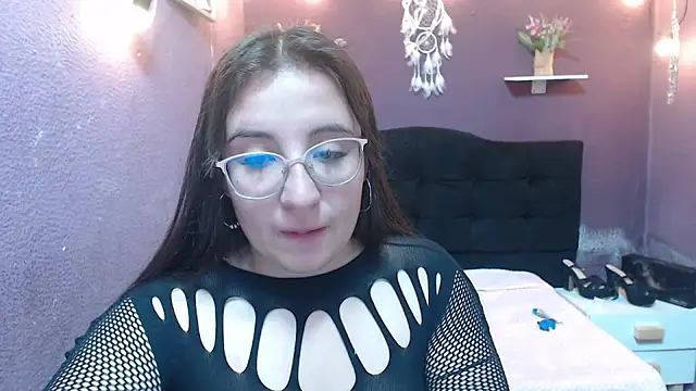 Snapshot of mia_778 chatting on November 12, 1:26 pm mia 778 online show from November 12, 1:26 pm