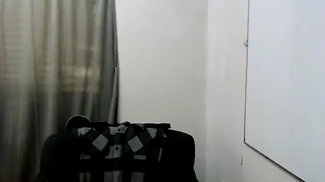 tanjir020 online show from March 12, 6:45 pm