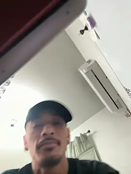 tanjir020 online show from March 23, 2:44 am