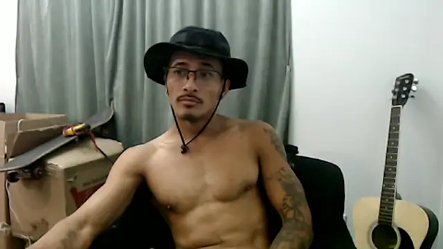 tanjir020 online show from March 15, 11:50 am