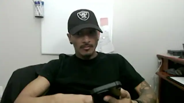 tanjir020 online show from February 11, 8:03 am