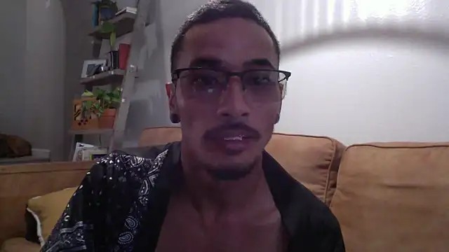 tanjir020 online show from September 17, 4:42 pm