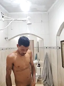 Snapshot of lacoste12 chatting on November 5, 11:52 pm lacoste12 online show from November 5, 11:52 pm