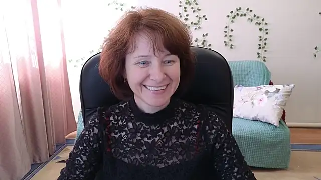 Snapshot of Lia_Tito chatting on May 29, 6:52 am Lia Tito online show from May 29, 6:52 am