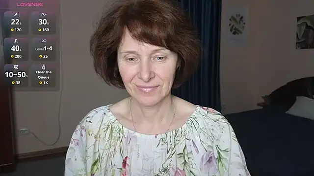 Lia Tito online show from November 13, 6:28 am