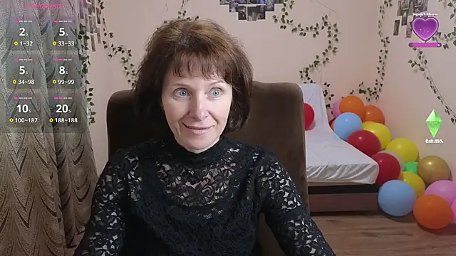 Snapshot of Lia_Tito chatting on October 10, 5:41 am Lia Tito online show from October 10, 5:41 am