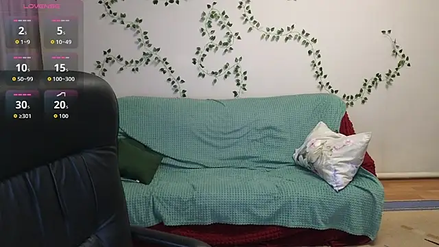 Lia Tito online show from March 24, 2:50 pm