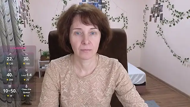 Lia Tito online show from November 20, 6:14 am