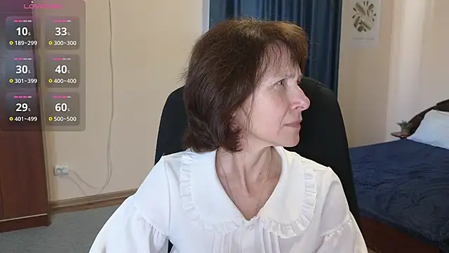 Snapshot of Lia_Tito chatting on October 11, 5:52 am Lia Tito online show from October 11, 5:52 am