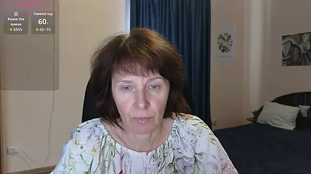 Snapshot of Lia_Tito chatting on October 16, 5:38 am Lia Tito online show from October 16, 5:38 am