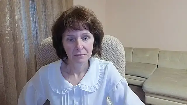 Snapshot of Lia_Tito chatting on October 6, 2:18 pm Lia Tito online show from October 6, 2:18 pm