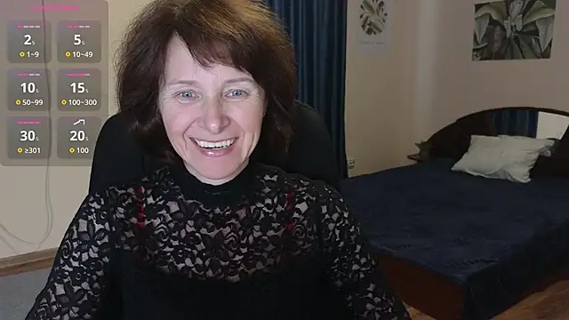 Snapshot of Lia_Tito chatting on October 15, 5:28 am Lia Tito online show from October 15, 5:28 am
