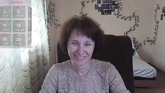 Lia Tito online show from October 24, 6:34 am