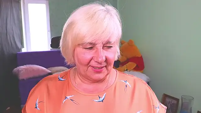 Snapshot of Milana_Milky chatting on May 26, 10:13 am Milana Milky online show from May 26, 10:13 am