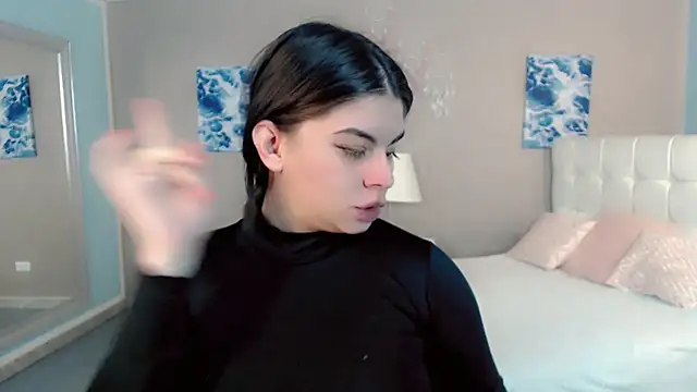 maddissonivanova online show from February 2, 6:51 pm