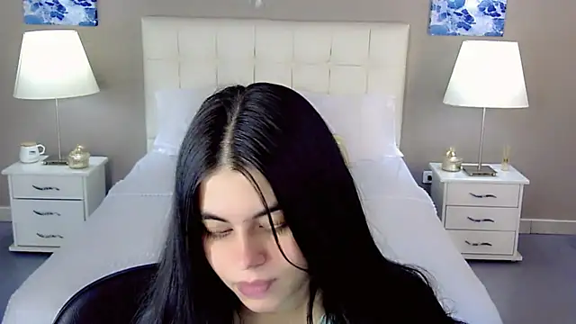 maddissonivanova online show from September 20, 7:08 pm