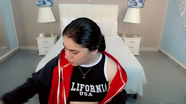 maddissonivanova online show from November 5, 7:28 pm